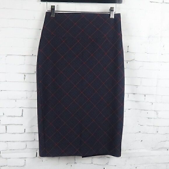 EXPRESS NAVY & RED PLAID PENCIL SKIRT SIZE 0 - Picture 1 of 12